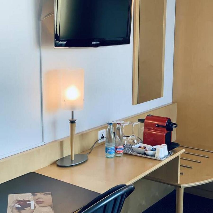 Work & Live Apartments Frauenfeld Luaran gambar