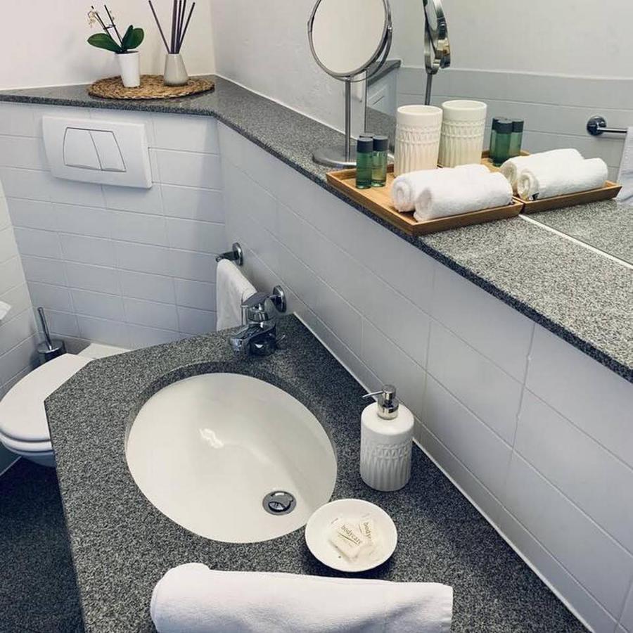 Work & Live Apartments Frauenfeld Luaran gambar